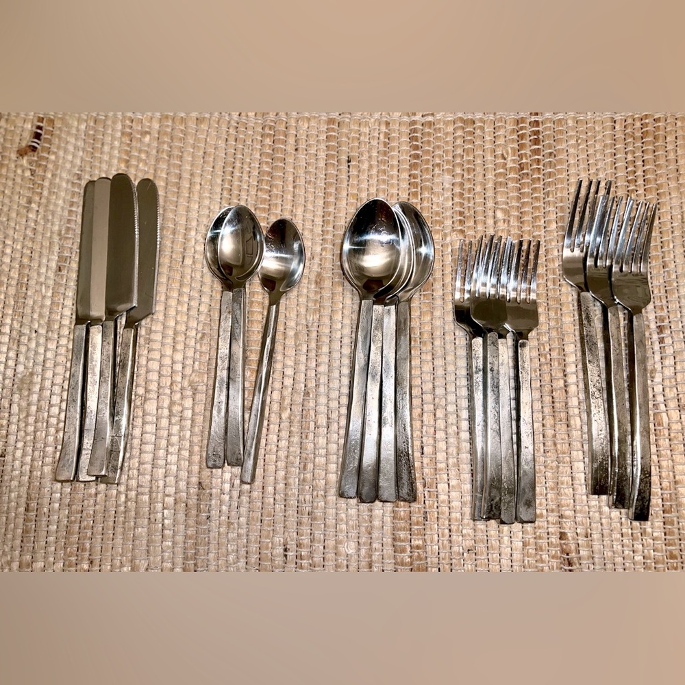 18 Piece Brushed Nickel Flatware Set